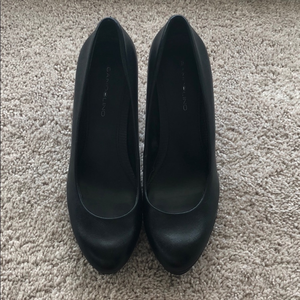 Bandolino 6.5 black heels